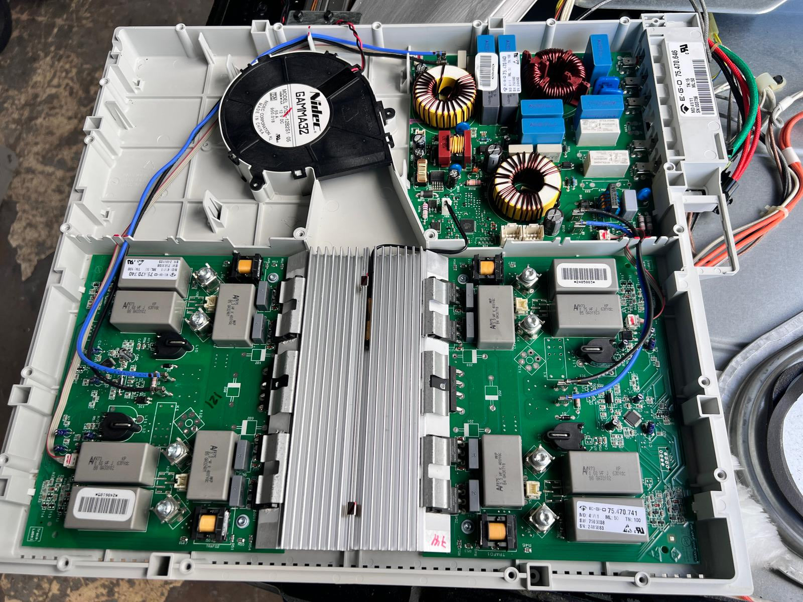 GE Range Induction Module Assembly WB27X11073 GE Range Induction Module Assembly WB27X11073